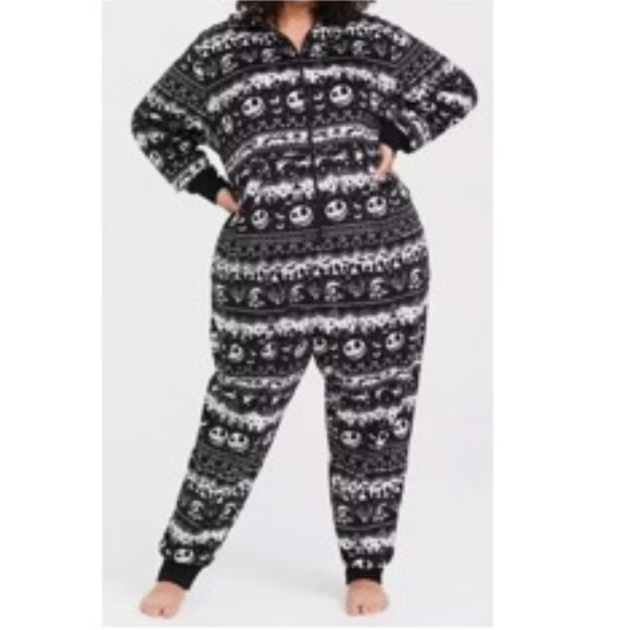 Disney Torrid Jack Skellington  Nightmare Before Christmas Onesie  NWT  Size 3/4 - Picture 1 of 12